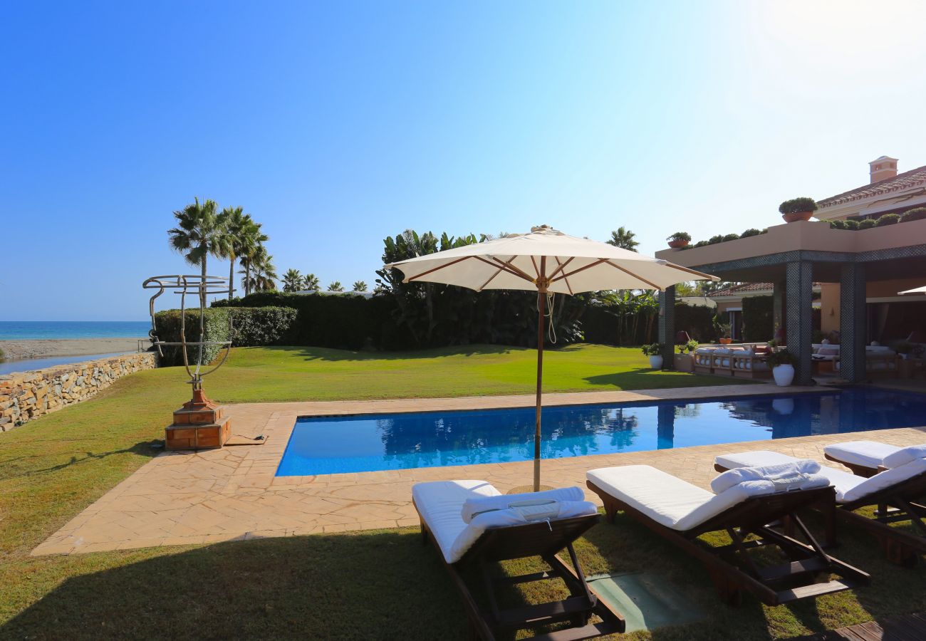 Villa en Estepona - Las Ranas CASASOLA BEACH & GOLF VILLA