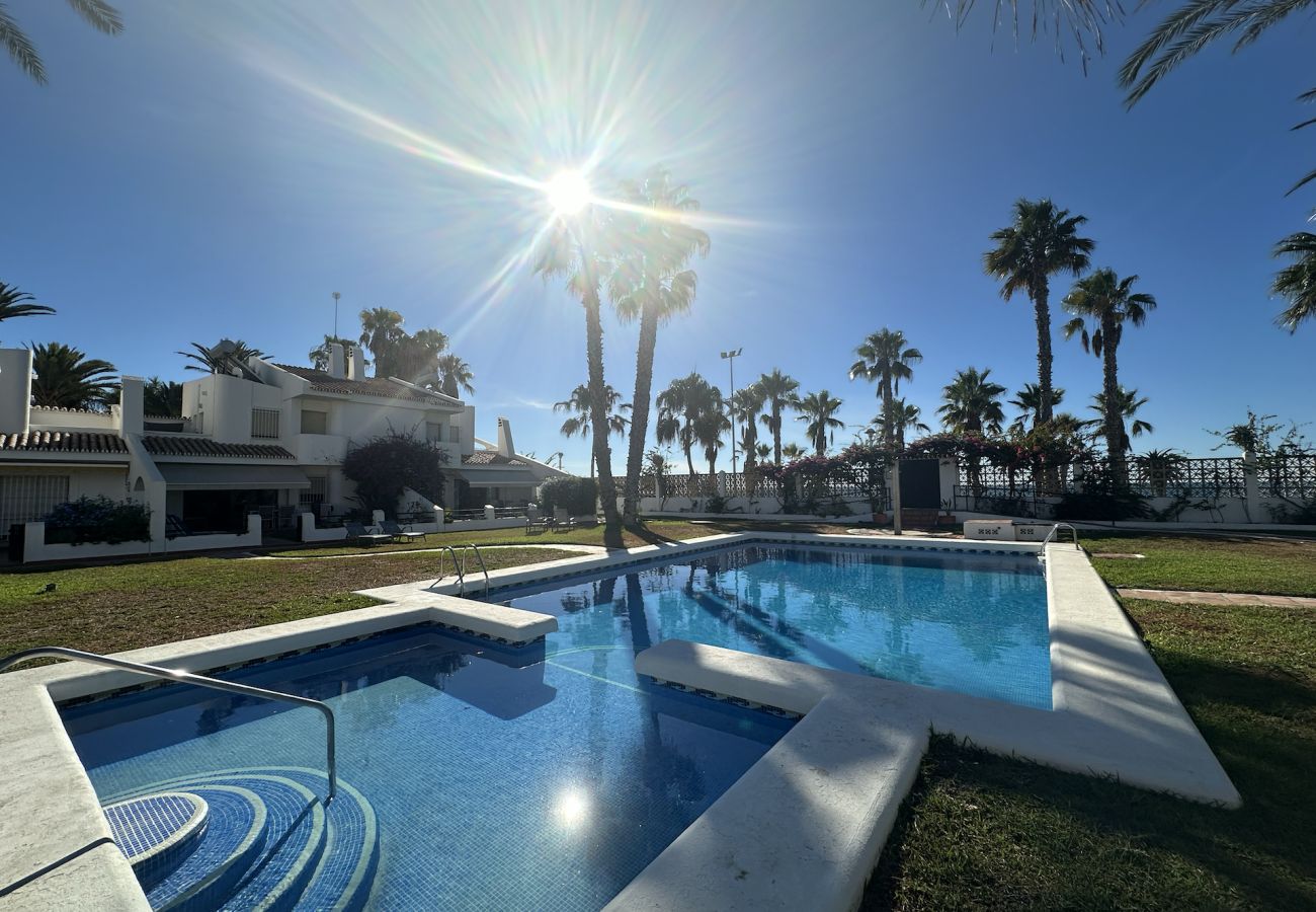 Casa adosada en Vélez Málaga - LA CALETA Beach & Golf House