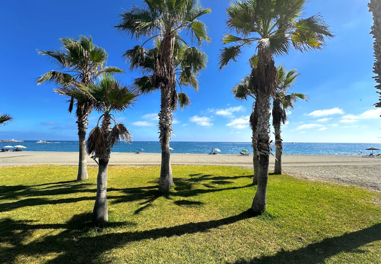 Casa adosada en Vélez Málaga - LA CALETA Beach & Golf House