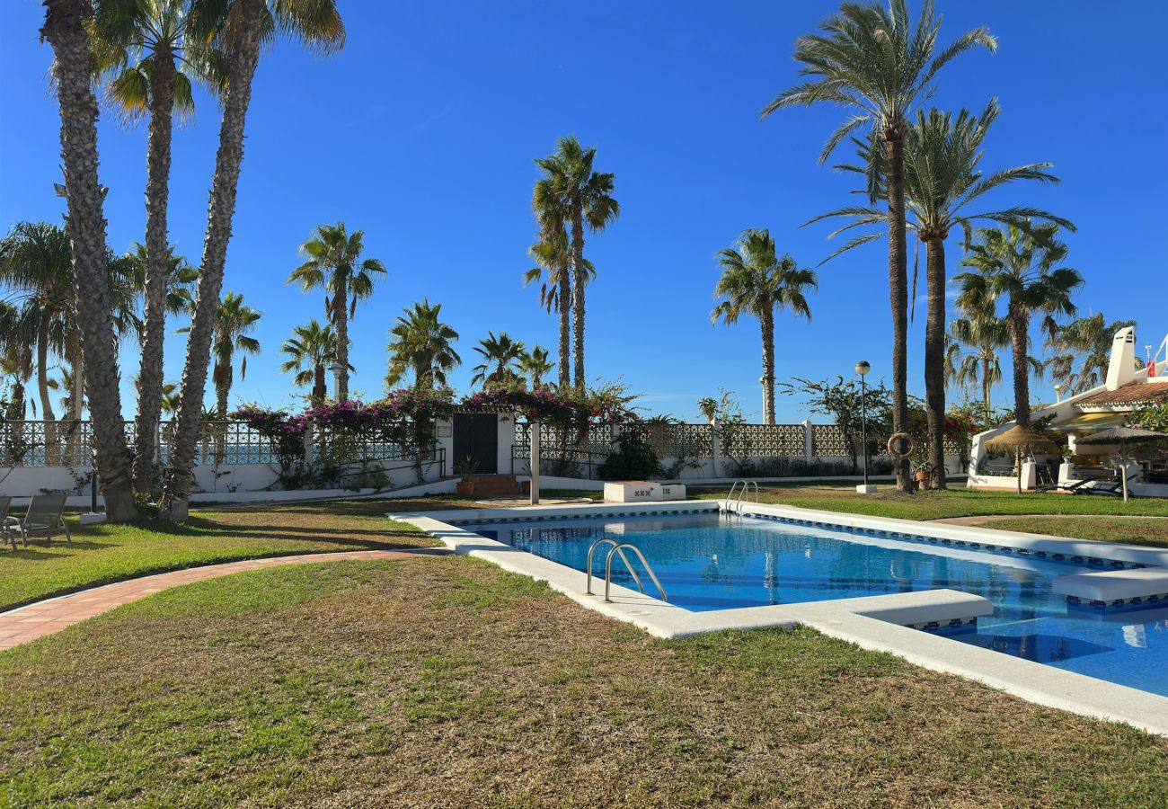 Casa adosada en Vélez Málaga - LA CALETA Beach & Golf House