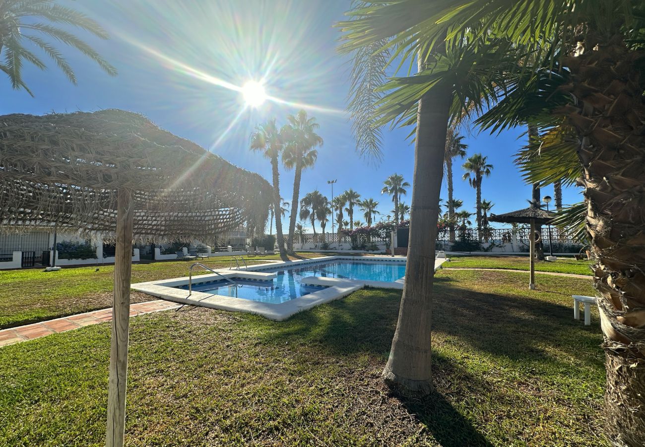 Casa adosada en Vélez Málaga - LA CALETA Beach & Golf House