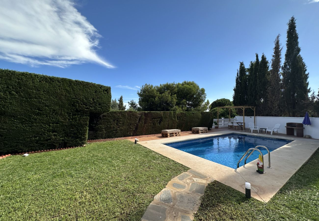 Chalet en Málaga - GARDEN HOUSE Malaga City