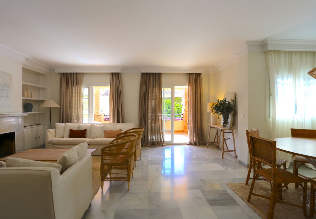 Townhouse in Málaga - PARQUE CLAVERO Beach & City Premium House