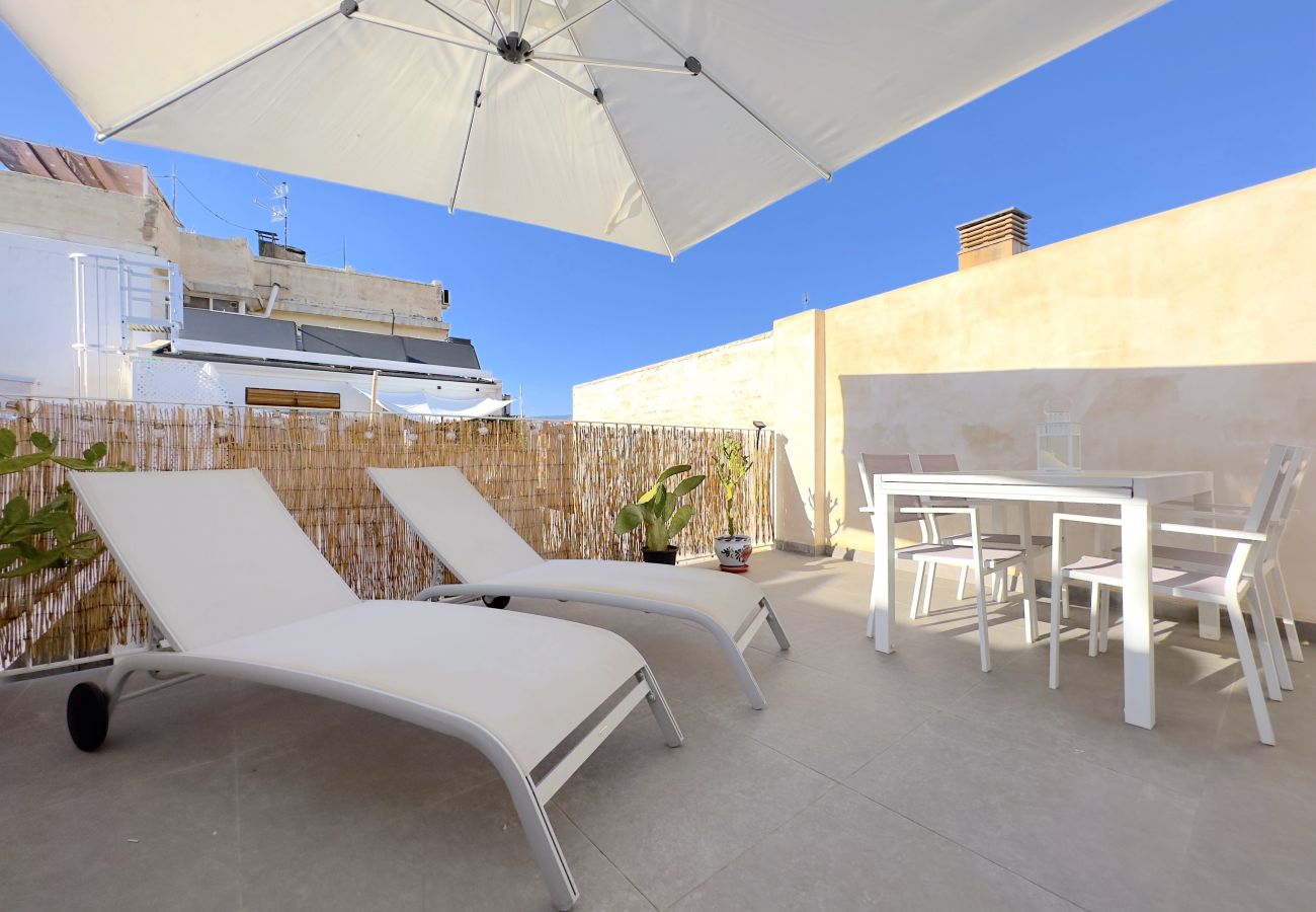 Apartment in Málaga - JUAN DE AUSTRIA Duplex Penthouse 4PAX